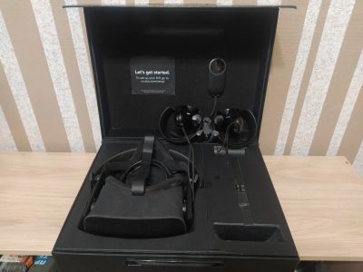 Лот: 21176472. Фото: 1. VR-шлем Oculus Rift. Очки, шлемы виртуальной реальности