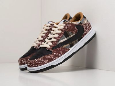 Лот: 18186893. Фото: 1. Кроссовки Nike SB Dunk Low x Travis... Кеды, кроссовки, слипоны
