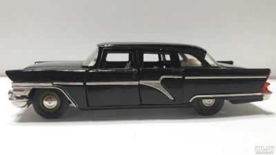 Лот: 10229661. Фото: 1. Чайка ГАЗ 13 А 15. Автомоделизм