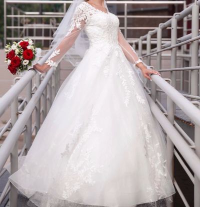 Лот: 15321984. Фото: 1. Свадебное платье. Платья