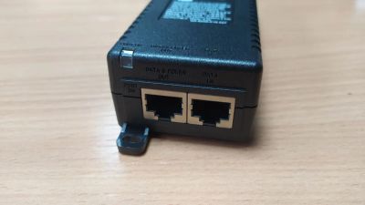 Лот: 21983678. Фото: 1. Инжектор питания, блок PoE 50v... Коммутаторы