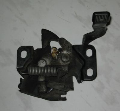 Лот: 20316920. Фото: 1. Honda Fit замок капота. Расходные материалы
