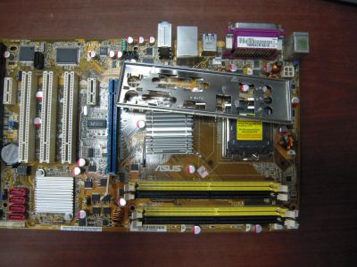 Лот: 4204782. Фото: 1. Отличная мать ASUS P5B SE LGA... Материнские платы