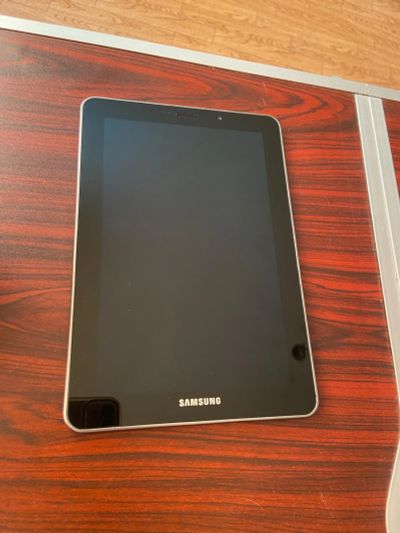 Лот: 25633542. Фото: 1. Планшет Samsung gt-p6800. Планшеты