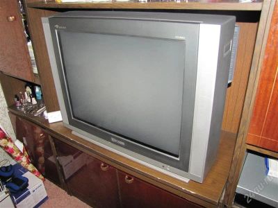 Лот: 1571680. Фото: 1. телевизор ROLSEN C29R100 читаем... Телевизоры