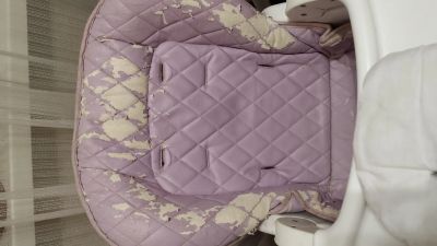 Лот: 14930949. Фото: 1. Стульчик для кормления Happy Baby... Стульчики для кормления