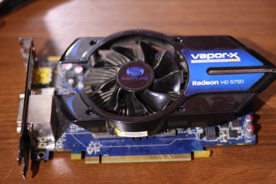 Лот: 17170417. Фото: 1. Radeon HD 5750 Sapphire 1gb GDDR5... Видеокарты