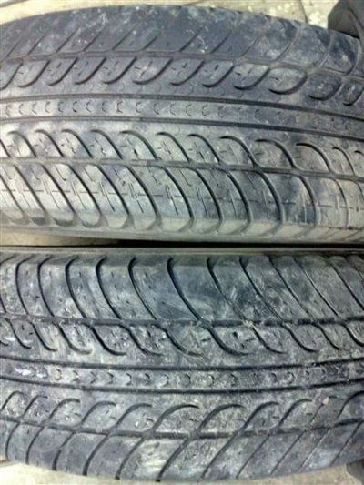 Лот: 624909. Фото: 1. BFGOODRICH -2ШТ R15. Шины
