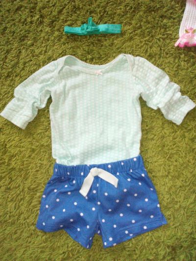 Лот: 7110867. Фото: 1. боди carters 6m. Костюмы, пиджаки, комбинезоны