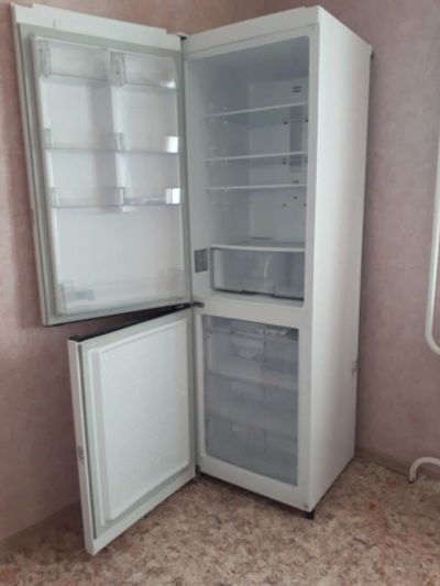 Лот: 11794351. Фото: 1. Холодильник LG GA-B409 SVQA. Холодильники, морозильные камеры