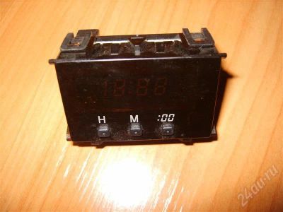 Лот: 412983. Фото: 1. часы салонные с MARK 2кузов 100. Электрооборудование