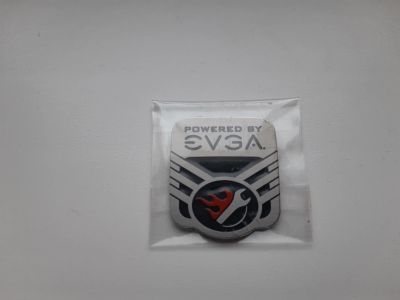 Лот: 11826193. Фото: 1. Металлическая наклейка EVGA. Наклейки декоративные