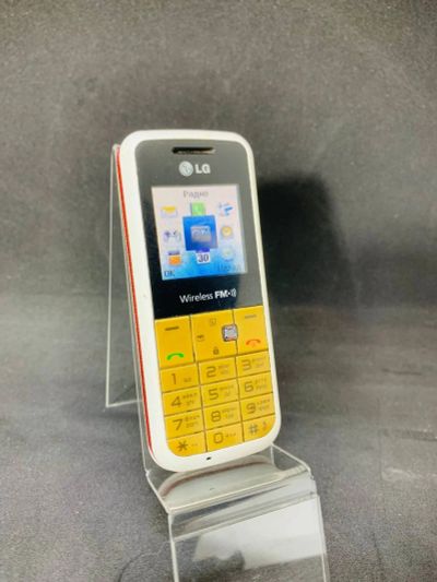 Лот: 20128600. Фото: 1. Телефон LG gs107 ( кр 32361 ). Кнопочные мобильные телефоны
