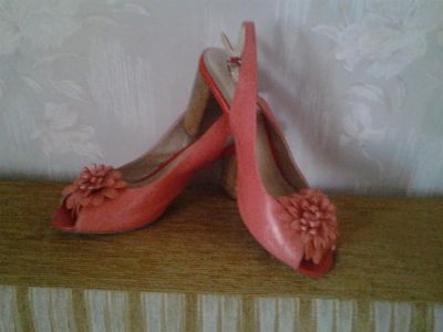 Лот: 3957629. Фото: 1. Босоножки женские цена снижена. Босоножки