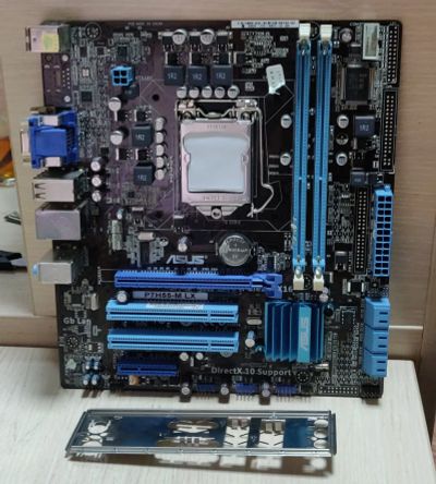 Лот: 19437988. Фото: 1. Мат. плата Asus p7h55-m lx/LGA1156... Материнские платы