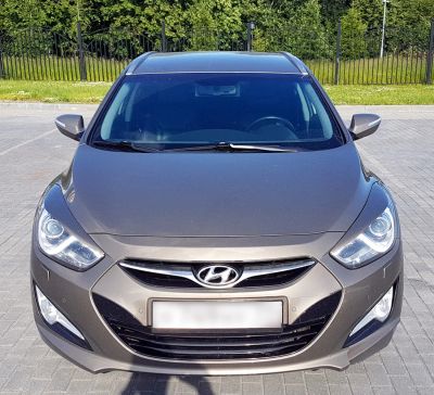 Лот: 19080177. Фото: 1. Реснички на фары Hyundai i40... Детали тюнинга
