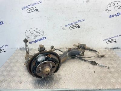 Лот: 25530093. Фото: 1. поворотный кулак Honda Civic Ferio... Двигатель и элементы двигателя