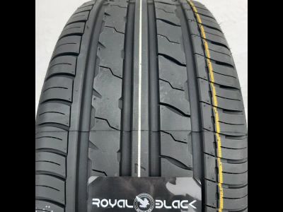 Лот: 24972387. Фото: 1. Летняя резина 225/45 R-18 "Royal... Шины