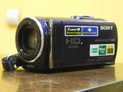 Лот: 4053723. Фото: 1. Видеокамера Full HD Sony HDR-CX110E... Видеокамеры