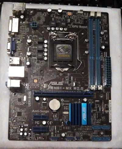 Лот: 10720403. Фото: 1. LGA 1155 материнская плата ASUS... Материнские платы