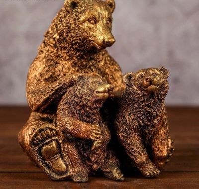 Лот: 12101000. Фото: 1. Сувенир "Медведи-семья", 12,5х7х11см... Фигурки, статуэтки