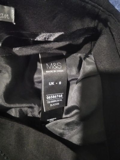 Лот: 20773182. Фото: 1. M&S юбка миди 42 размер. Юбки