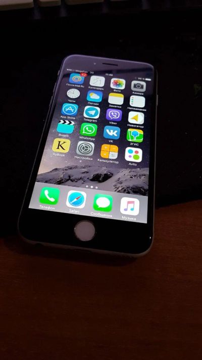 Лот: 9704541. Фото: 1. Apple Iphone 6 64 gb + экран оригинальный. Смартфоны