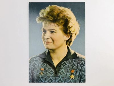 Лот: 23296597. Фото: 1. Николаева-Терешкова В.В. Летчик-космонавт... Открытки, конверты