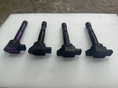 Лот: 19871638. Фото: 1. Катушка зажигания honda stream. Двигатель и элементы двигателя