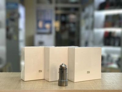 Лот: 10534756. Фото: 1. Xiaomi Автомобильное зарядное... Зарядные устройства, блоки питания, адаптеры сетевые для смартфонов