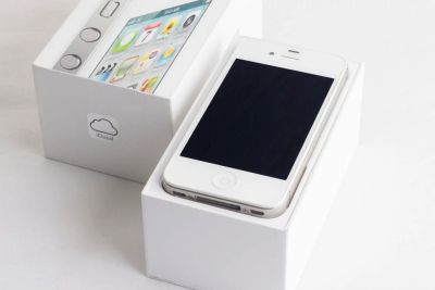Лот: 6296262. Фото: 1. iPhone 4s, 32Gb. Смартфоны