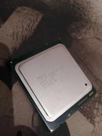 Лот: 16411018. Фото: 1. Intel Xeon E5 1660 3.3Ггц 6 ядер... Процессоры