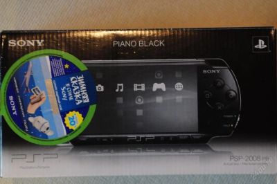 Лот: 88343. Фото: 1. PSP-2008 pb slim & lite Piano... Игровые приставки, консоли