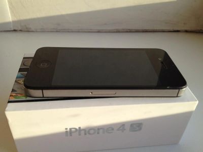 Лот: 2875770. Фото: 1. Оригинальный iphone 4s 16gb №12... Смартфоны
