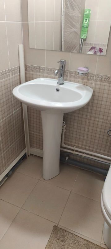 Лот: 24399400. Фото: 1. Раковина тюльпан Santek. Раковины, умывальники