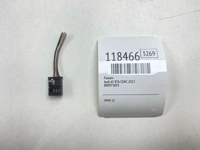 Лот: 25644711. Фото: 1. Разъем Audi A5 2013 8K0971833... Кузов