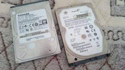 Лот: 12150291. Фото: 1. 2 жестких диска для ноутбука. Жёсткие диски (HDD)