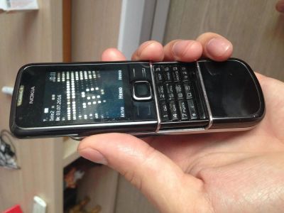 Лот: 7800241. Фото: 1. Куплю Nokia 8800 ,7900 prizm новые... Кнопочные мобильные телефоны