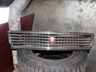 Лот: 18610815. Фото: 1. Решетка радиатора Toyota carina... Кузов