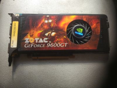 Лот: 17667946. Фото: 1. GeForce 9600 GT. Видеокарты