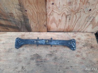 Лот: 18535453. Фото: 1. Балка поперечная Toyota Carina... Ходовая, подвеска, рулевое управление