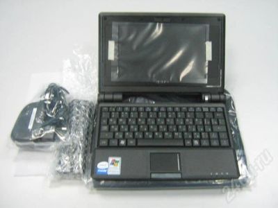 Лот: 319078. Фото: 1. Нетбук Asus Eee PC 701 (4G) -... Ноутбуки