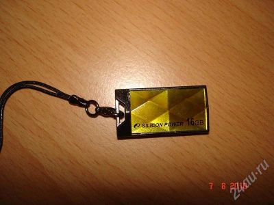 Лот: 458863. Фото: 1. USB FLASH 16 GB. USB-флеш карты