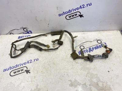 Лот: 21715464. Фото: 1. проводка двери toyota carina E... Двигатель и элементы двигателя