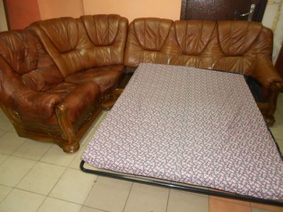 Лот: 6635170. Фото: 1. Диван угловой из натуральной кожи. Диваны