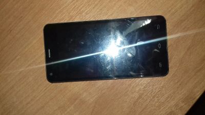 Лот: 12088443. Фото: 1. Мобильный телефон DEXP Ixion e350... Смартфоны