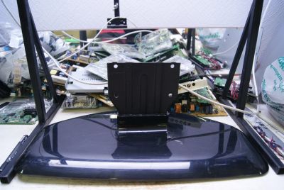 Лот: 14325748. Фото: 1. Ножка, подставка телевизора Philips... Кронштейны, стойки, подставки