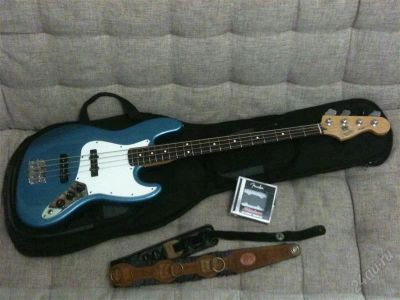 Лот: 2602752. Фото: 1. бас-гитара, бас(bass-guitar) fender... Гитары