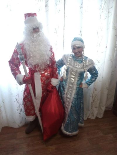 Лот: 10552917. Фото: 1. Костюмы Деда Мороза и Снегурочки... Взрослые карнавальные костюмы