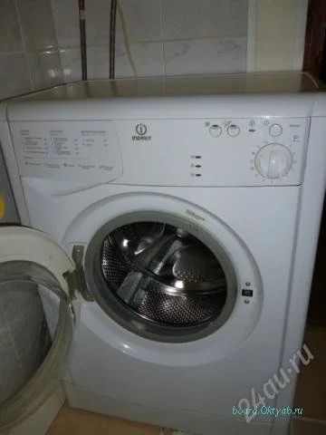 Лот: 2795876. Фото: 1. Стиральная машина indesit. Стиральные машины
